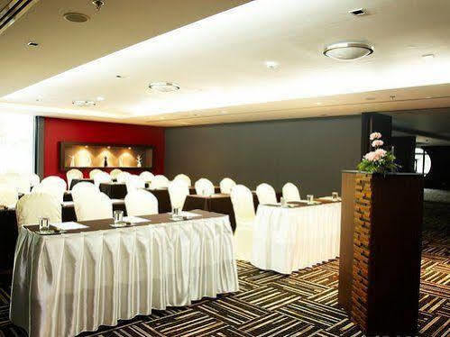 The Sez Hotel بانغسين المظهر الخارجي الصورة